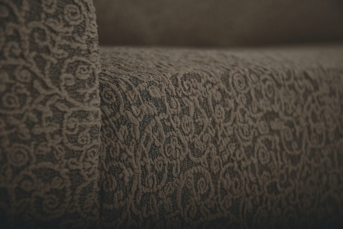 Комплект чехлов на угловой диван и кресло с оборкой Venera "Жаккард", цвет коричневый фото 7