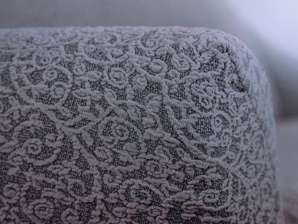 Комплект чехлов на угловой диван и кресло с оборкой Venera "Жаккард", цвет серо-бежевый фото 4