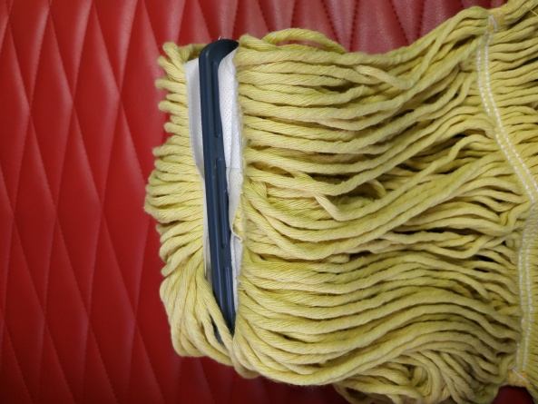 Держатель мопа Кентукки, 15 см, пластик, желтый фото 6