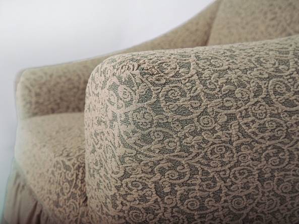 Комплект чехлов на угловой диван и кресло с оборкой Venera "Жаккард", цвет бежевый фото 6