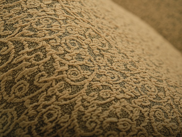Чехол на трёхместный диван с оборкой Venera "Жаккард", цвет светло-коричневый фото 6