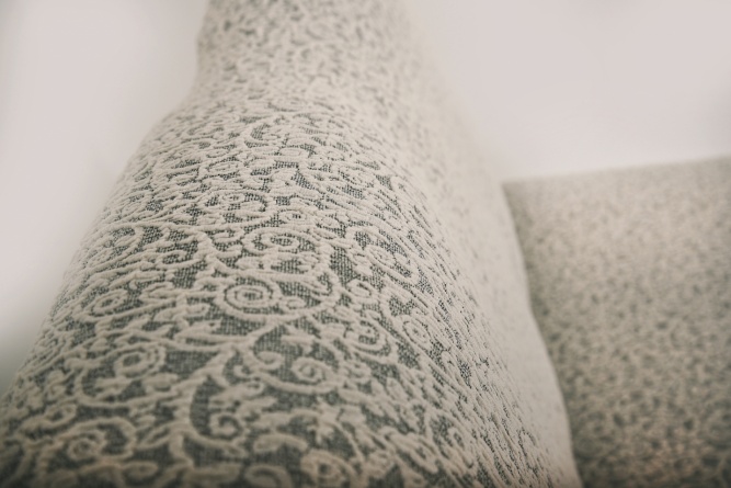 Чехол на трёхместный диван без подлокотников Venera, жаккард, цвет слоновая кость фото 4